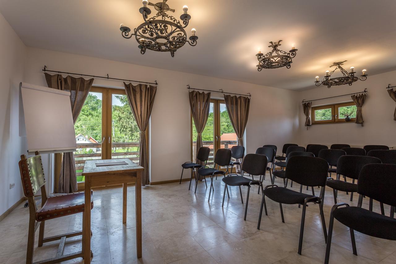 Hanul Vatra Horezu Exterior foto