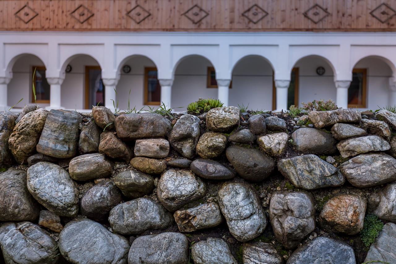 Hanul Vatra Horezu Exterior foto